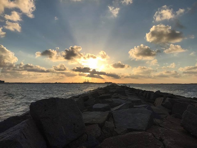 JETTY2.jpg JETTY2.jpg